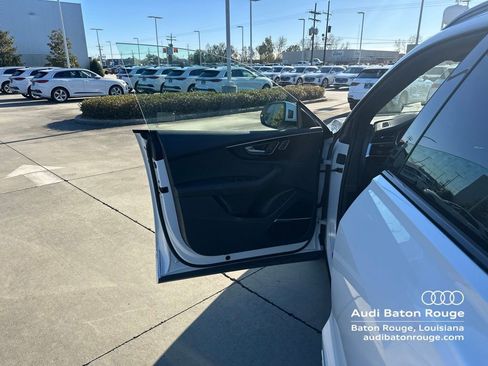 New 2026 Audi Q8 Premium Plus image 6