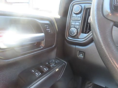 Used 2024 Chevrolet Silverado 2500 Custom w/ Custom Value Package AWD/4WD image 29