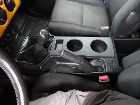 Used 2007 Toyota FJ Cruiser 4WD image 27