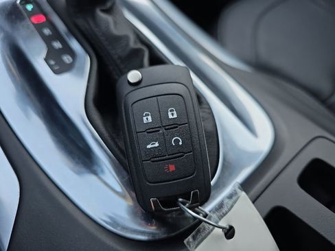 Used 2016 Buick Regal Premium FWD image 27