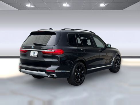 Used 2022 BMW X7 xDrive40i w/ Premium Package AWD/4WD image 9