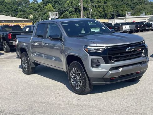 Used 2023 Chevrolet Colorado Z71 w/ Z71 Convenience Package 2 AWD/4WD image 1