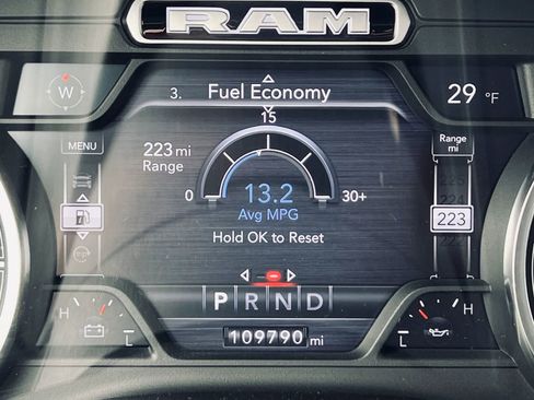 Used 2019 RAM 1500 Laramie image 15