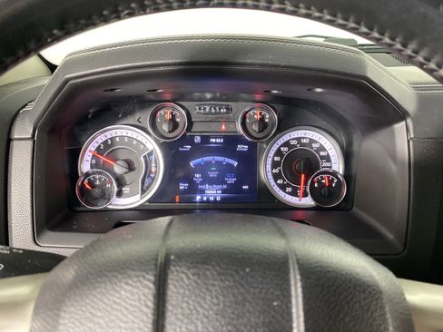 Used 2014 RAM 1500 Laramie w/ Convenience Group image 21