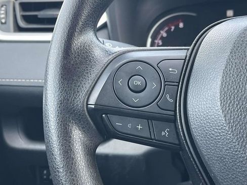 Used 2024 Toyota RAV4 XLE image 25