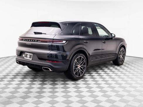 New 2026 Porsche Cayenne AWD/4WD image 8
