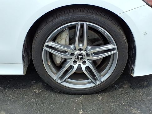 Used 2019 Mercedes-Benz E 450 4MATIC Cabriolet image 6