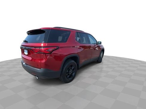 Used 2023 Chevrolet Traverse LT FWD image 8