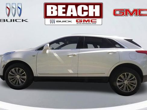Used 2018 Cadillac XT5 Luxury w/ Driver Awareness Package image 6
