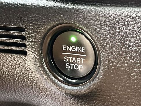 Used 2019 Ford Ranger Lariat w/ Equipment Group 501A Mid image 24