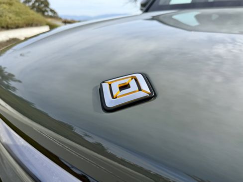 Used 2022 Rivian R1T Launch Edition image 23