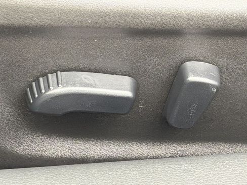 Used 2025 Nissan Altima 2.5 SV FWD image 27