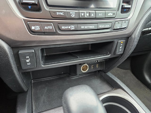 Used 2017 Honda Pilot EX-L image 28