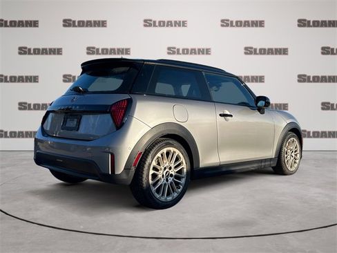 Certified 2025 MINI Cooper S image 4