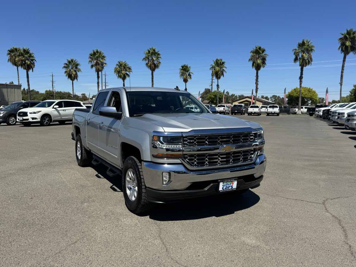Used 2016 Chevrolet Silverado 1500 LT w/ LT Eassist Package RWD image 3