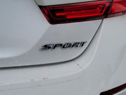 Used 2021 Honda Accord Sport image 7