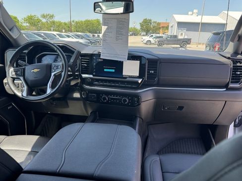 Used 2024 Chevrolet Silverado 3500 LTZ w/ LTZ Plus Package image 8