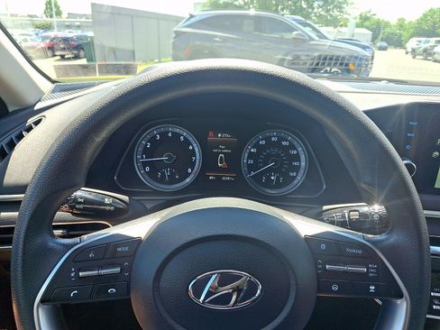 Certified 2023 Hyundai Sonata SEL FWD image 19