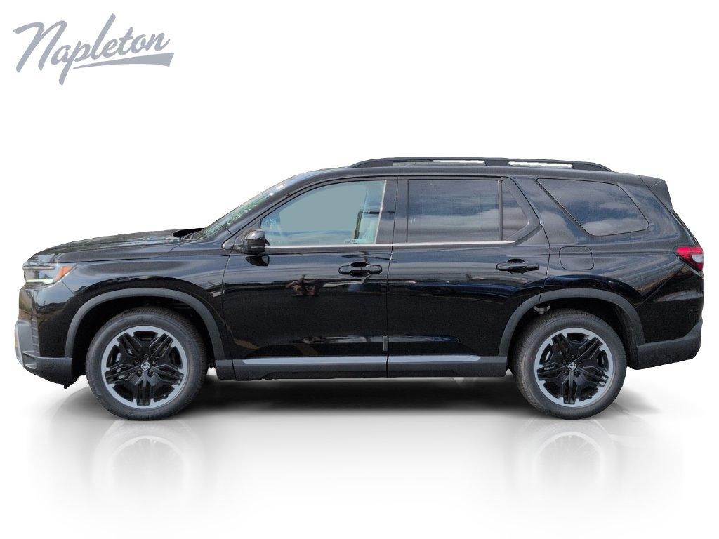 New 2026 Honda Pilot Touring image 2