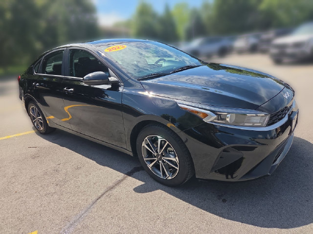Certified 2023 Kia Forte LXS w/ LXS Technology Package FWD image 9
