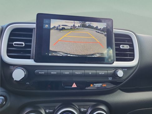 Certified 2026 Hyundai Venue SEL FWD image 28