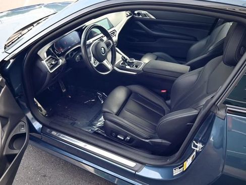 Used 2022 BMW 430i Coupe w/ M Sport Package RWD image 27