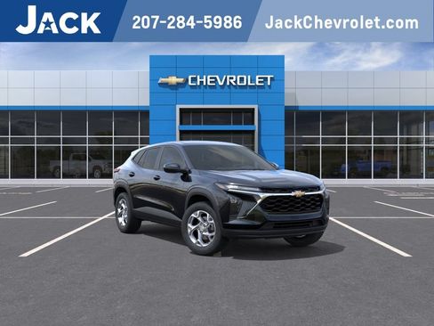 New 2026 Chevrolet Trax LS w/ LS Convenience Package FWD image 1