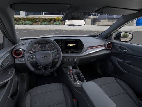 New 2026 Chevrolet Trax RS w/ Driver Confidence Package FWD image 15