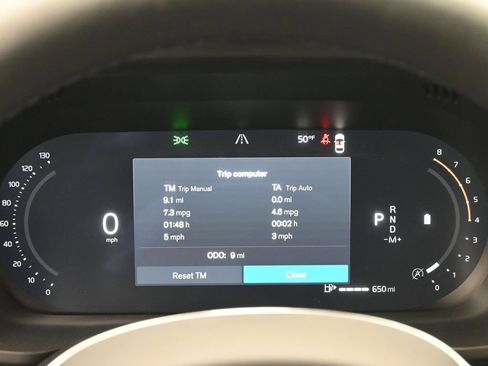 New 2026 Volvo XC60 B5 Plus w/ Climate Package AWD/4WD image 9