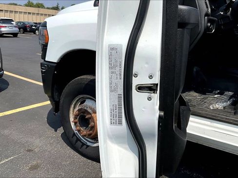 Used 2023 RAM 3500 Tradesman w/ Cold Weather Group RWD image 17