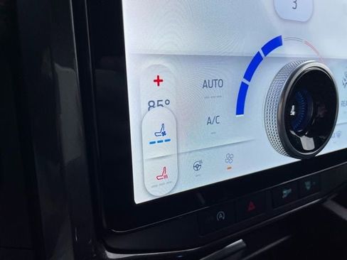 Used 2024 Ford Expedition Max Limited image 25