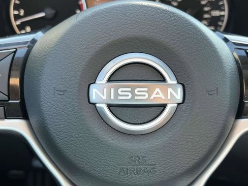 Used 2023 Nissan Altima 2.5 SR FWD image 33