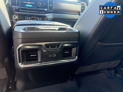 Used 2024 Chevrolet Silverado 3500 High Country w/ High Country Premium Package image 26