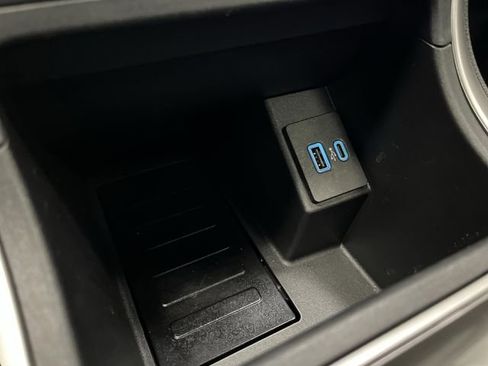 Used 2024 Ford Edge SEL w/ Convenience Package image 25