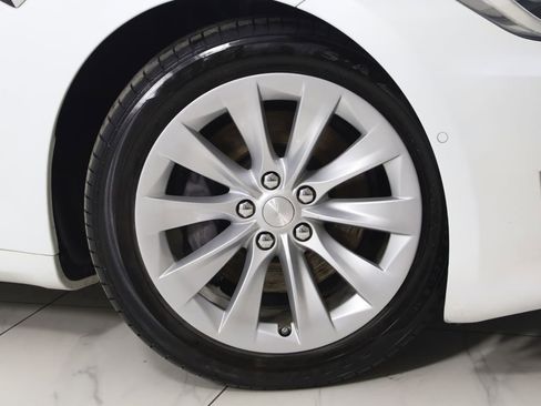 Used 2019 Tesla Model S 75D image 16