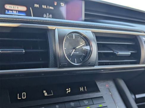 Used 2019 Lexus IS 300 image 26