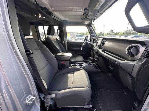 Used 2019 Jeep Wrangler Unlimited Sport S AWD/4WD image 30