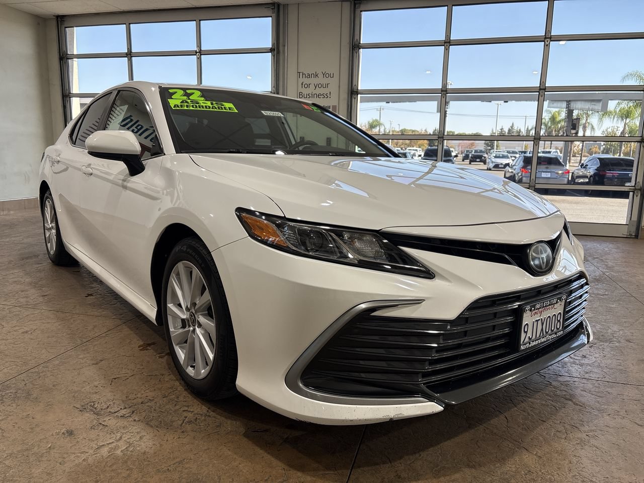 Certified 2022 Toyota Camry LE FWD image 4