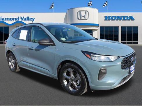 Used 2024 Ford Escape ST-Line image 1