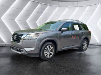 Used 2022 Nissan Pathfinder SL w/ Lighting Package (N92) AWD/4WD video 1