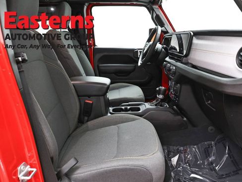 Used 2025 Jeep Wrangler Unlimited Sport S 4xe AWD/4WD image 24