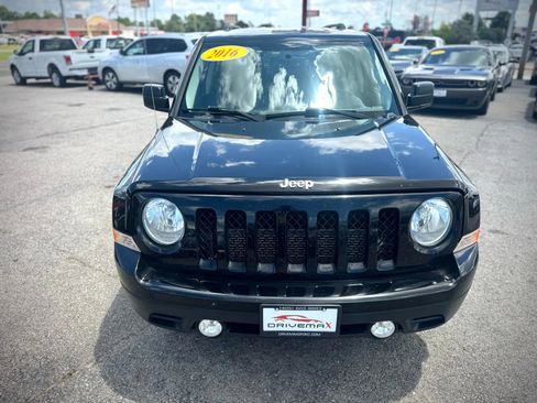 Used 2016 Jeep Patriot Sport image 7