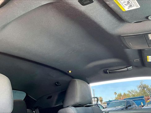 Used 2019 Dodge Challenger SXT RWD image 16