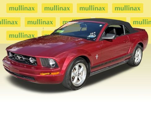 Used 2007 Ford Mustang Premium image 12