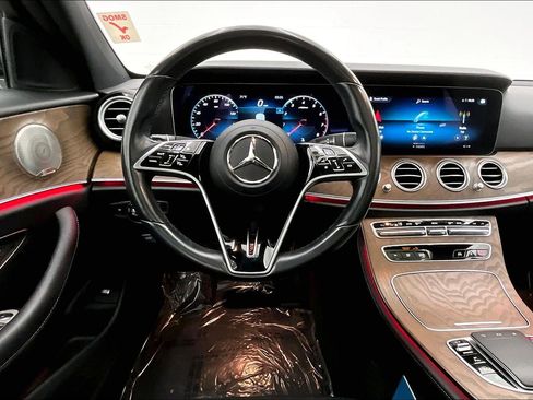 Certified 2022 Mercedes-Benz E 350 Sedan image 4