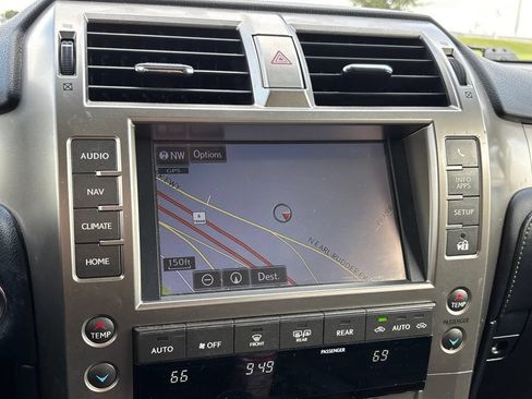 Used 2019 Lexus GX 460 Premium AWD/4WD image 21