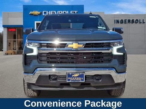 Used 2025 Chevrolet Silverado 1500 LT image 2