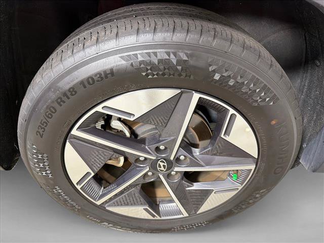 Used 2025 Hyundai Tucson SEL FWD image 17