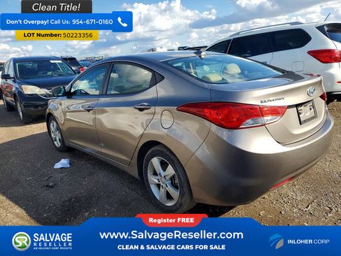 Used 2013 Hyundai Elantra GLS image 3