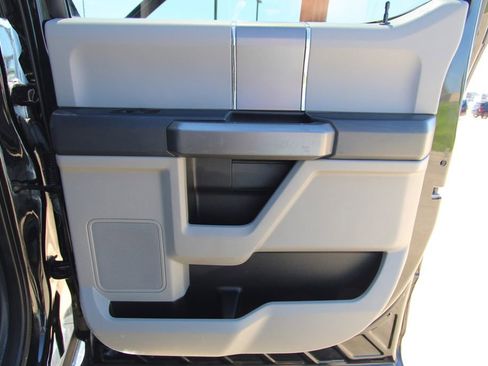 Used 2022 Ford F250 XLT w/ XLT Premium Package AWD/4WD image 44
